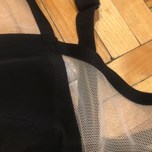 Victoria secret bras​​​​​​​​ - Picture 3 of 9